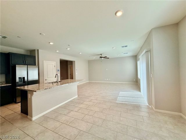 341 Canary Song Drive, Henderson, NV 89011