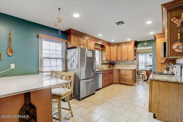 11 Tennis Court, Brick, NJ 08723