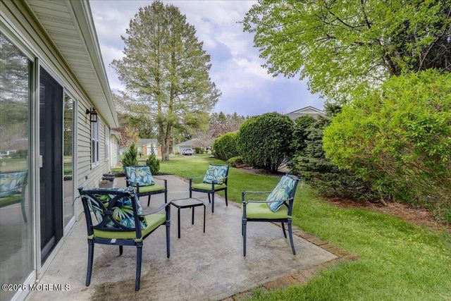 11 Tennis Court, Brick, NJ 08723