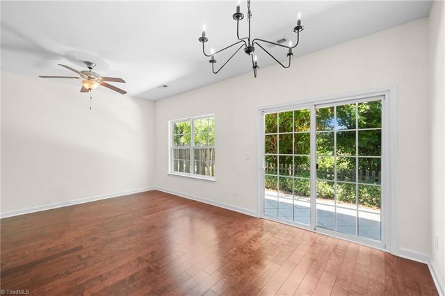 1917 Sentry Pointe Lane, Winston-salem, NC 27127