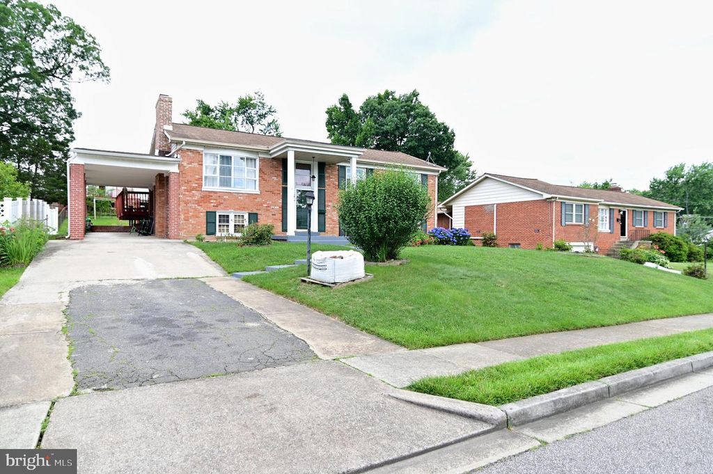 2219 MADISON CT, Woodbridge, VA 22191