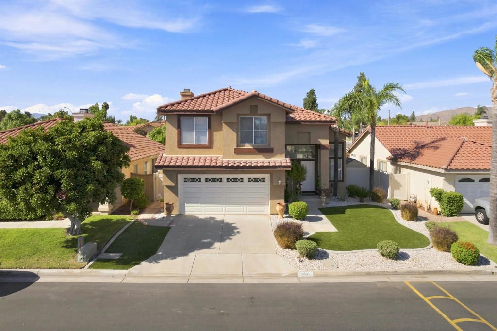 230 Fox Mills Lane, Riverside, CA 92506 — photo 2