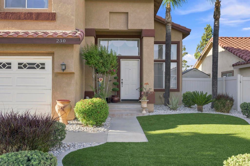 230 Fox Mills Lane, Riverside, CA 92506 — photo 3
