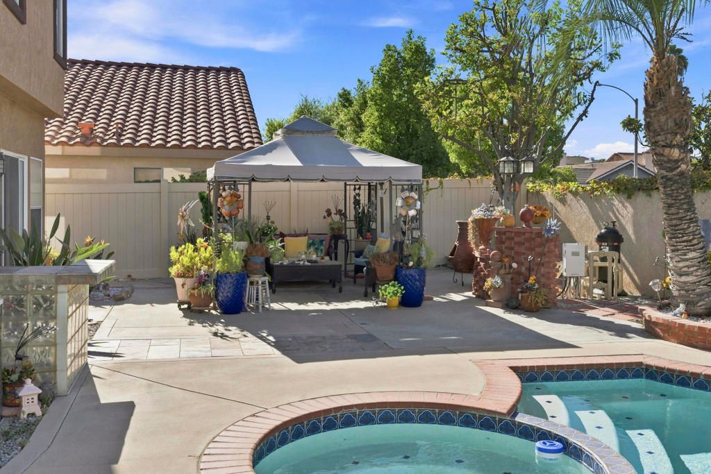 230 Fox Mills Lane, Riverside, CA 92506 — photo 5