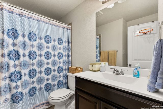 233 Heavenly View, Cibolo, TX 78108