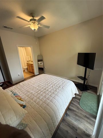 10201 COURTNEY PALMS BOULEVARD 204, Tampa, FL 33619