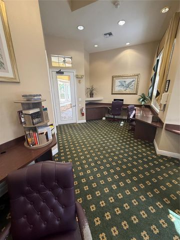 10201 COURTNEY PALMS BOULEVARD 204, Tampa, FL 33619