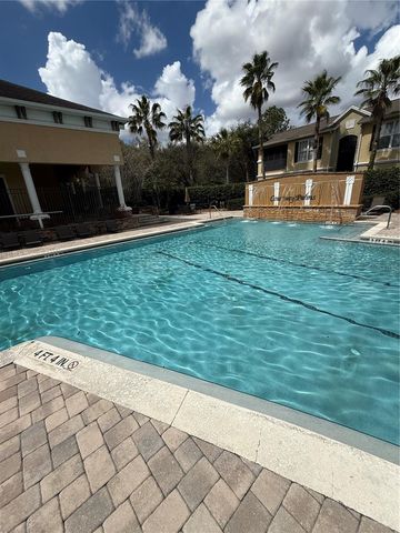 10201 COURTNEY PALMS BOULEVARD 204, Tampa, FL 33619