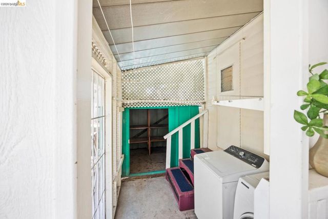 2050 Monument, Pleasant Hill, CA 94523