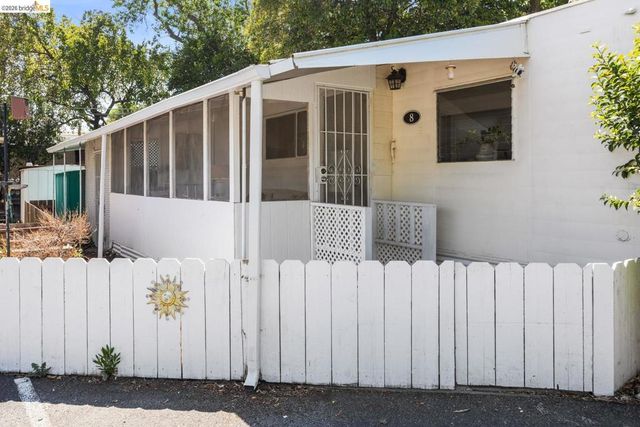2050 Monument, Pleasant Hill, CA 94523