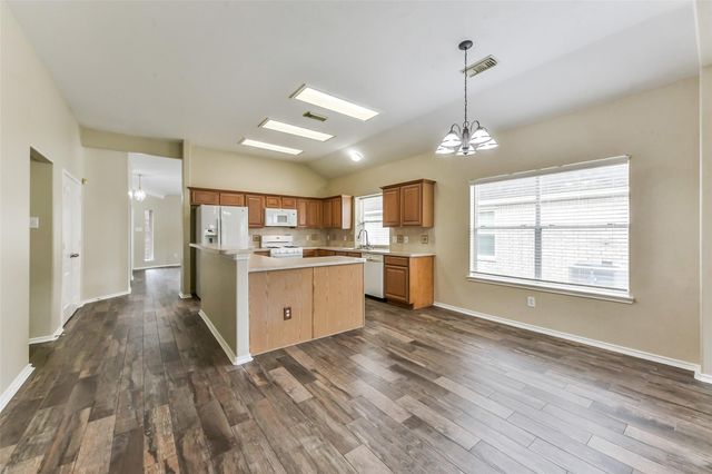 9127 Willow Crossing Drive, Houston, TX 77064