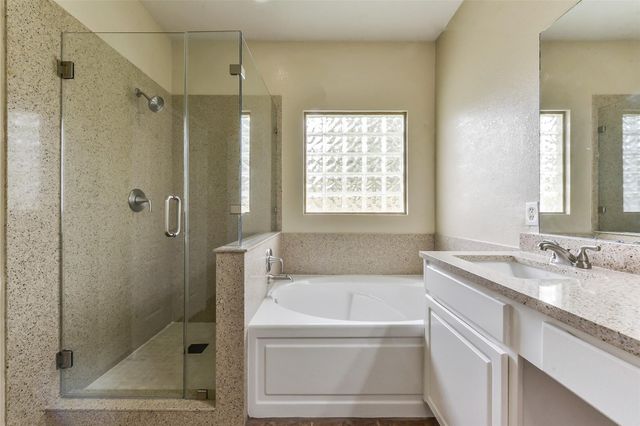 9127 Willow Crossing Drive, Houston, TX 77064