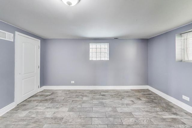 2212 Grove Avenue, Berwyn, IL 60402