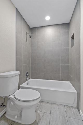 1209 Casey ST A, Austin, TX 78745