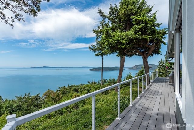 4034 Edith Point Road, Anacortes, WA 98221