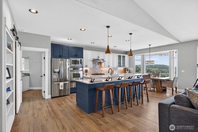 4034 Edith Point Road, Anacortes, WA 98221