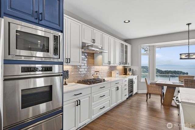4034 Edith Point Road, Anacortes, WA 98221