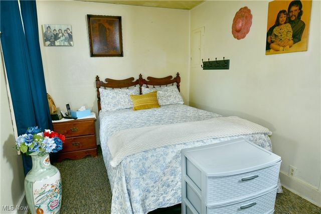 1994 Ewalt Avenue NE, Warren, OH 44483