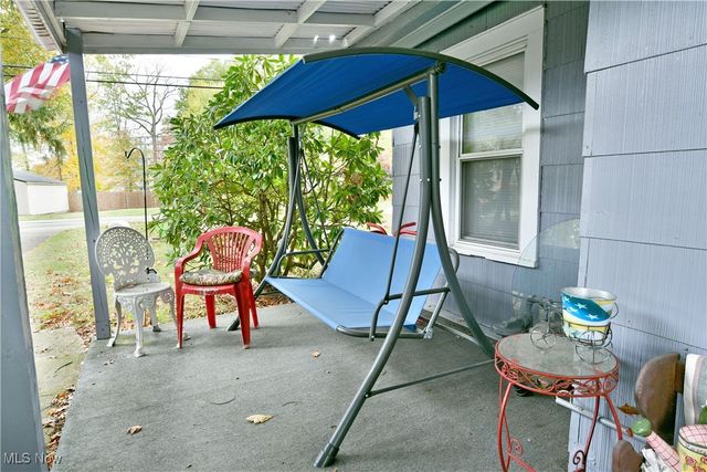 1994 Ewalt Avenue NE, Warren, OH 44483