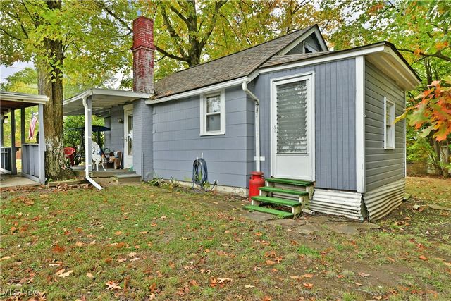 1994 Ewalt Avenue NE, Warren, OH 44483