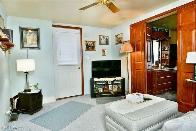 1994 Ewalt Avenue NE, Warren, OH 44483