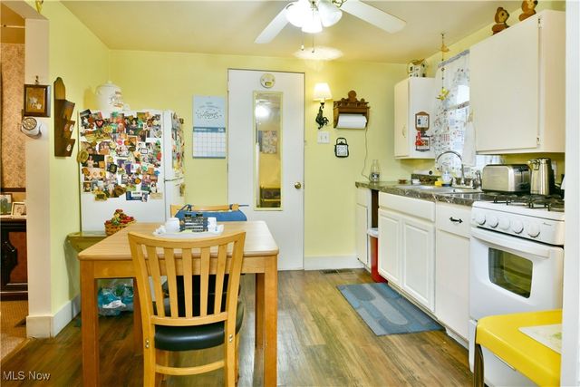 1994 Ewalt Avenue NE, Warren, OH 44483