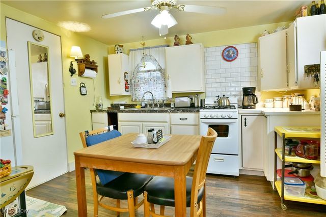 1994 Ewalt Avenue NE, Warren, OH 44483