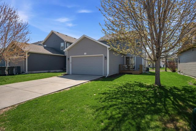 1126 Okeeffe AVENUE, Sun Prairie, WI 53590