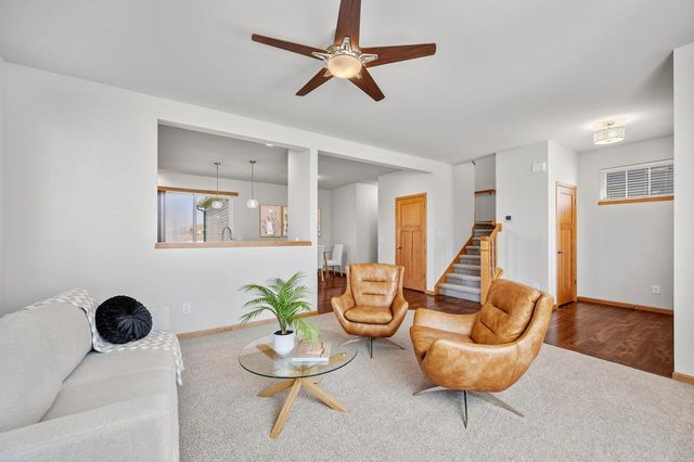 1126 Okeeffe AVENUE, Sun Prairie, WI 53590