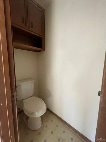 107 W 20th Street, Weslaco, TX 78596