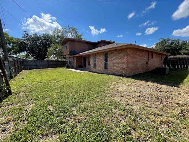 107 W 20th Street, Weslaco, TX 78596