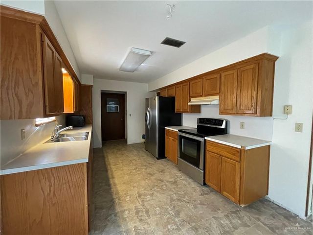 107 W 20th Street, Weslaco, TX 78596