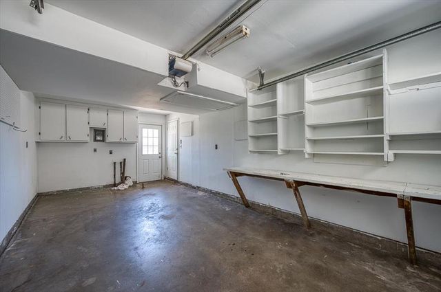 752 N Norman Avenue, Moore, OK 73160