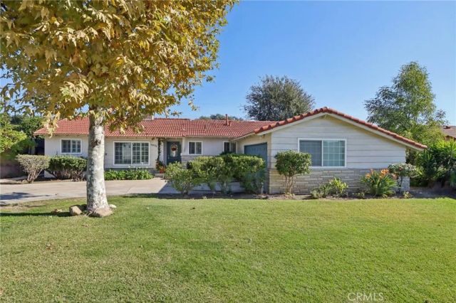 1272 N Ukiah, Upland, CA 91786
