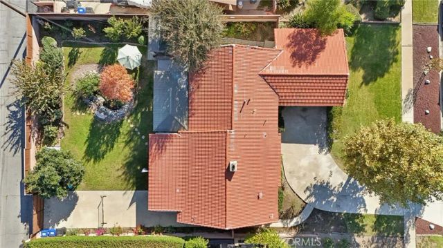 1272 N Ukiah, Upland, CA 91786