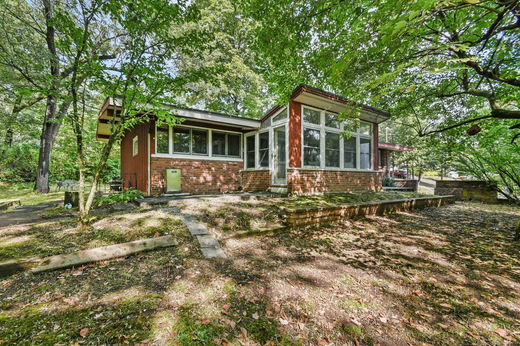 139 Carey Avenue, Meriden, CT 06451