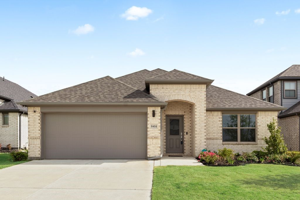 6424 Fiddle Road, Fort Worth, TX 76036