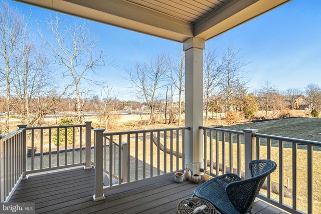 2016 MARQUIS LN, Jamison, PA 18929