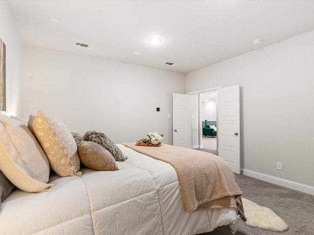 1815 Gresham Drive, Farmers Branch, TX 75234