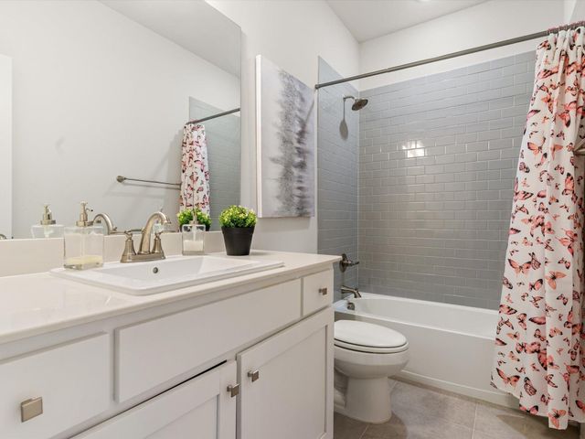 1815 Gresham Drive, Farmers Branch, TX 75234