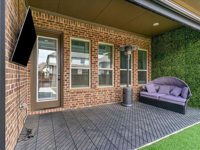 1815 Gresham Drive, Farmers Branch, TX 75234