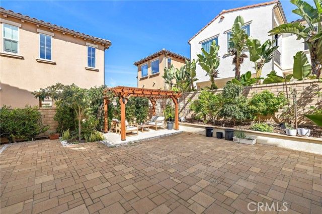 12 Belladonna, Lake Forest (el Toro), CA 92630