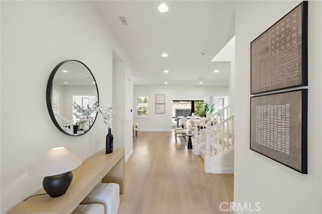 12 Belladonna, Lake Forest (el Toro), CA 92630