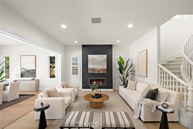 12 Belladonna, Lake Forest (el Toro), CA 92630