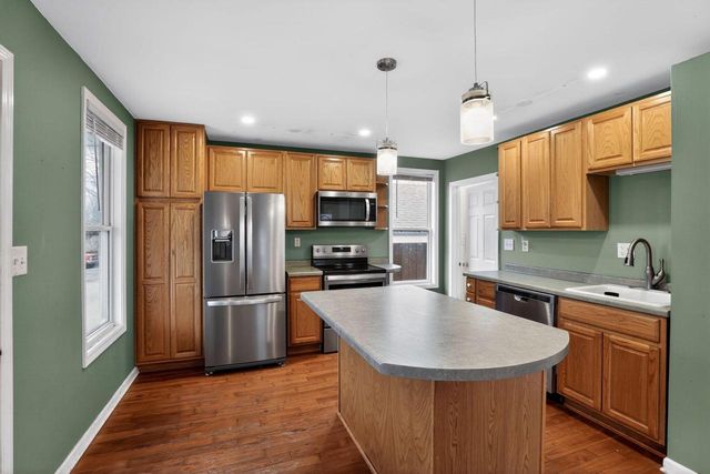 413 East STREET, Baraboo, WI 53913