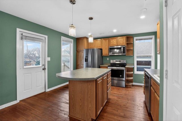 413 East STREET, Baraboo, WI 53913