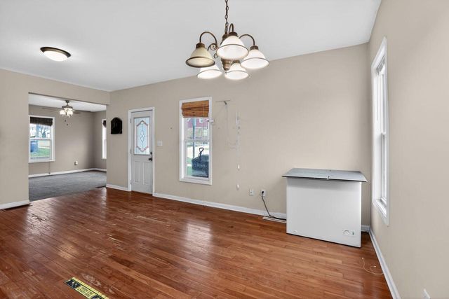 413 East STREET, Baraboo, WI 53913