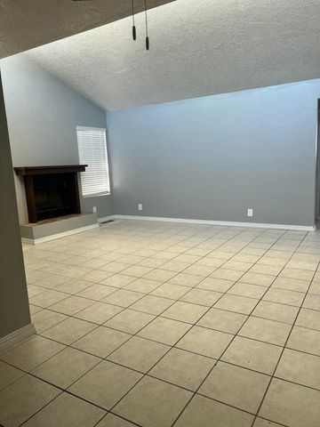9405 Cyndi Court NE, Albuquerque, NM 87112