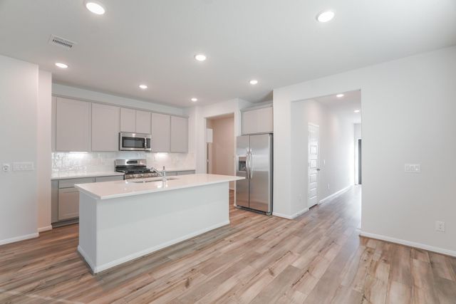 8498 Sweet Cherry In, Magnolia, TX 77354