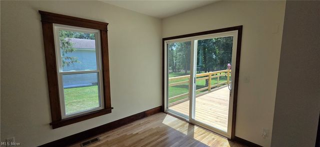 9964 E River Road, Elyria, OH 44035